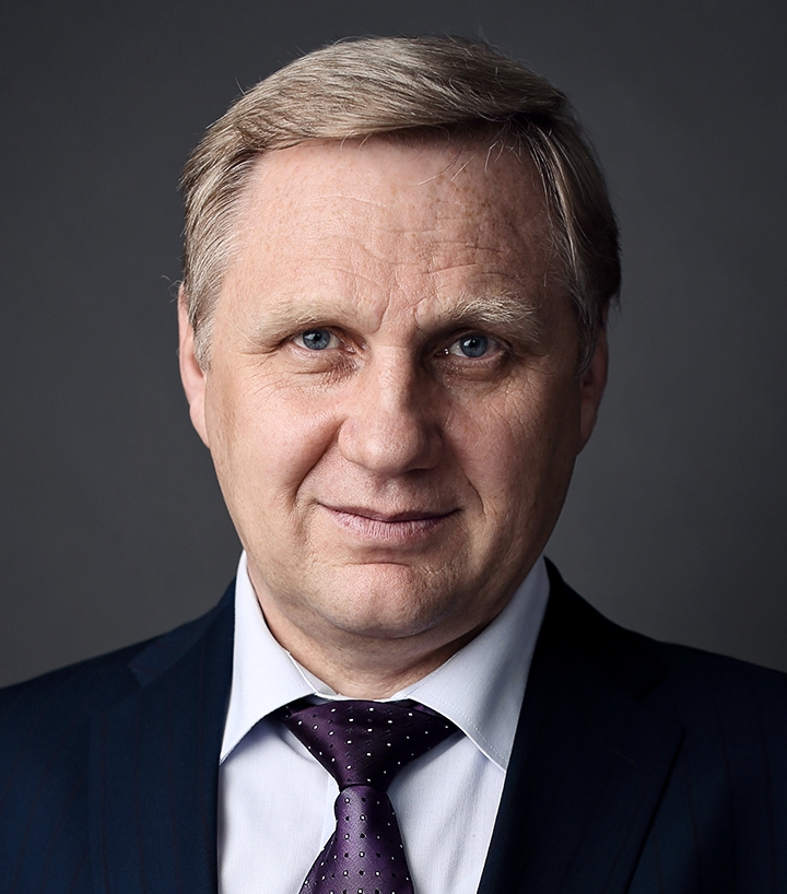 Олег Солин